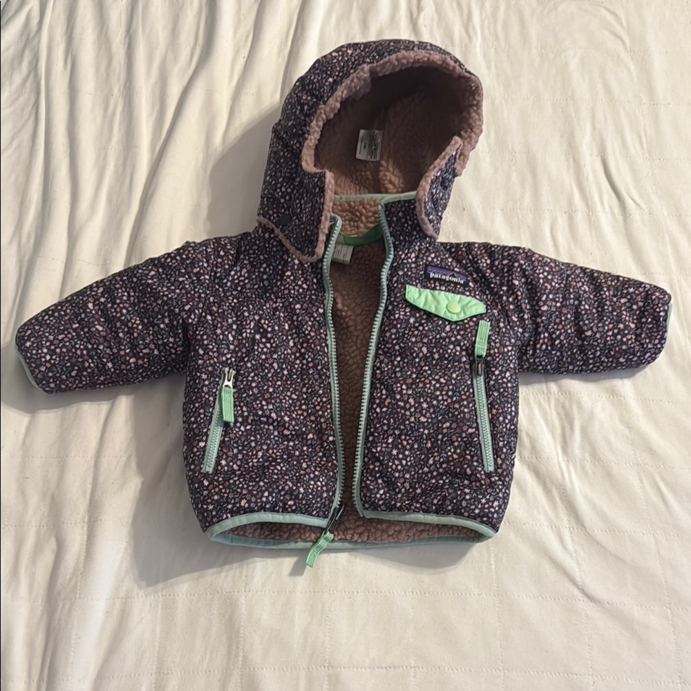 Patagonia Floral Hooded coat with Mint Accents